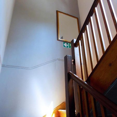 Auberge de jeunesse Trap Houz Backpackers à Le Cap Extérieur photo